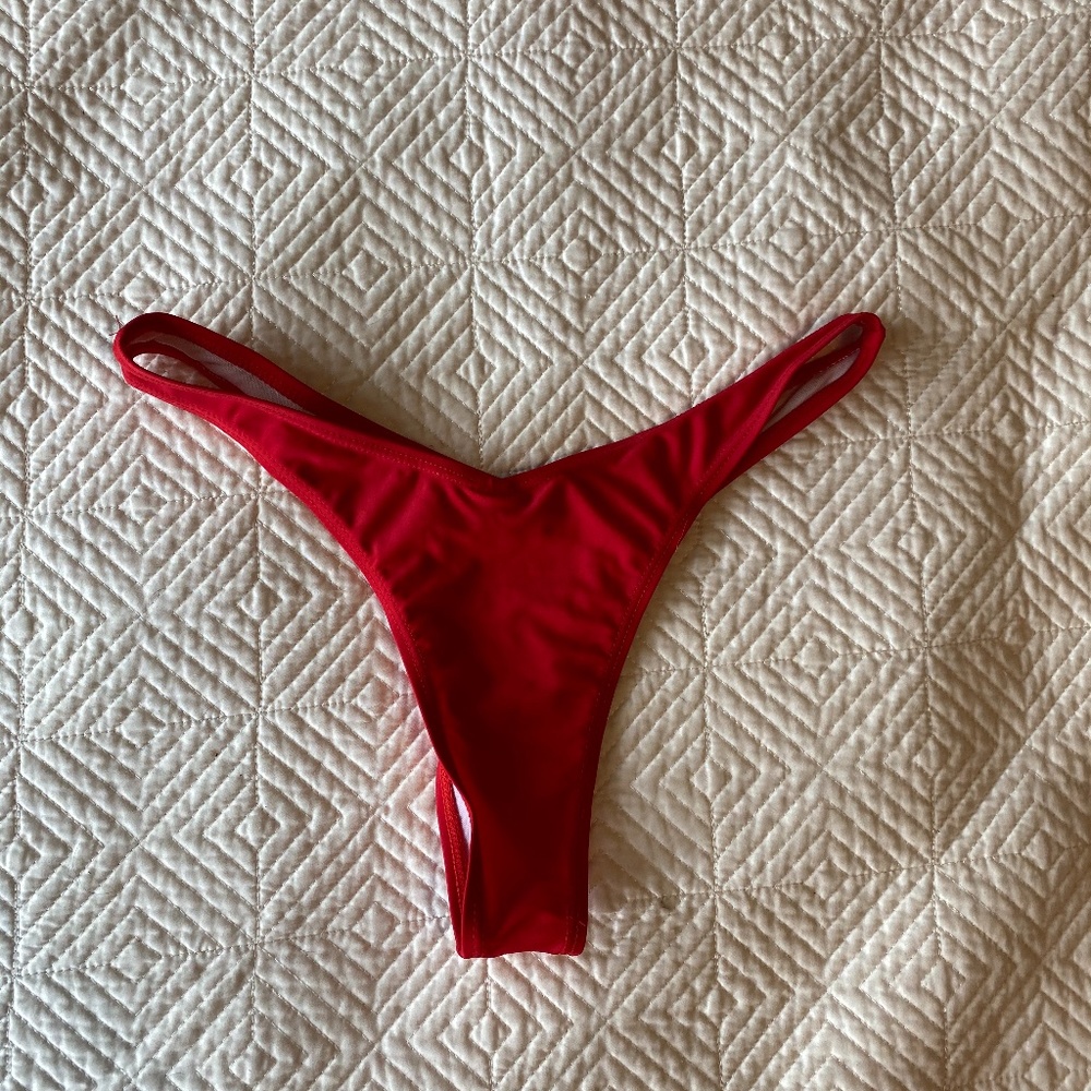 Red Underwire Triangle Bikini M - Picture 3 of 5